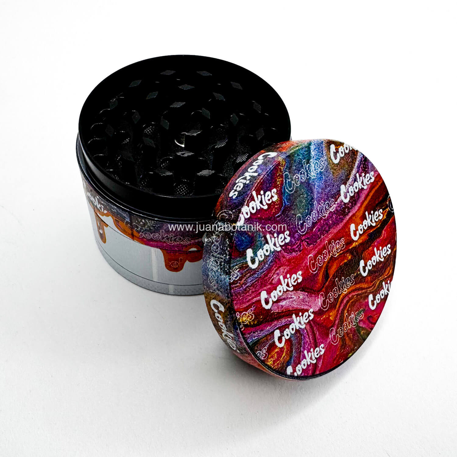 Grinder metálico 50mm 4 pisos Cookies con fondo de colores